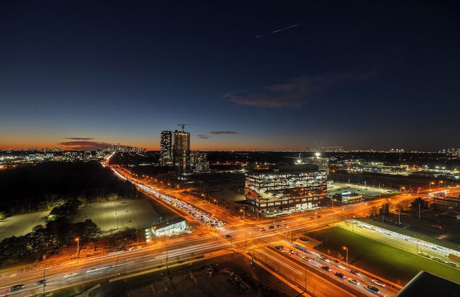 Modern Sonic Way Condos - Foto 13