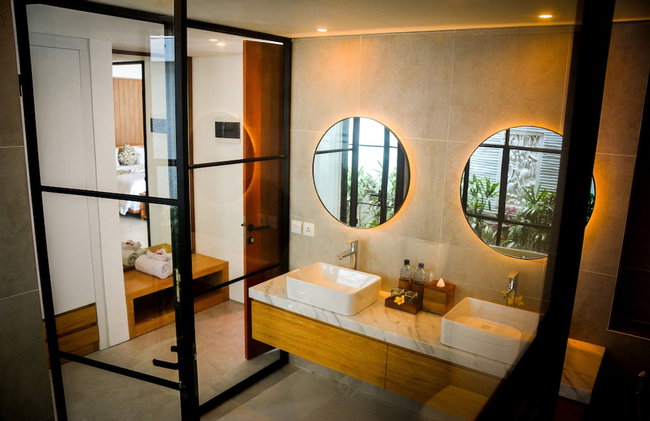 The Kons Villa Bali Seminyak - Foto 36