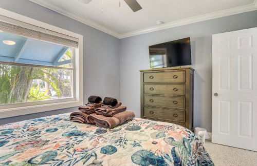 Walk to Beaches and Gulf Indian Rocks Beach Duplex! - Foto 11