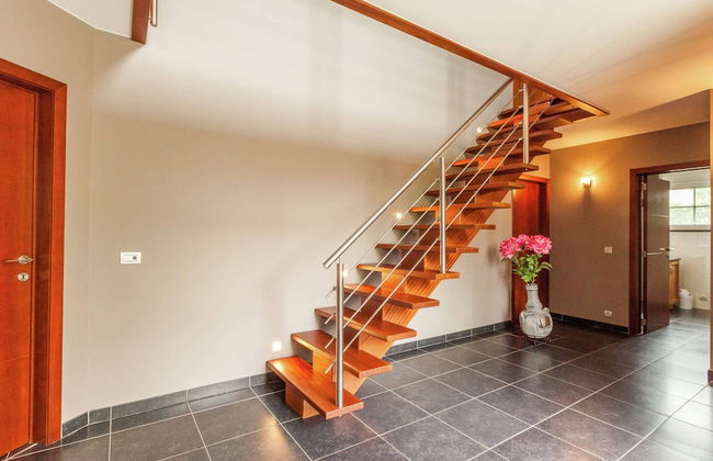 Beautiful Villa with Sauna & Hot Tub in the Region Haspengouw - Foto 2