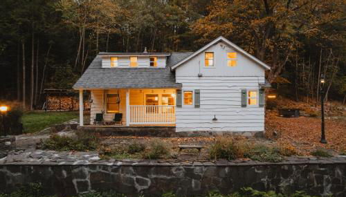 Creekfront Cabin Sauna & Hot Tub Hikers Hollow - Foto 2