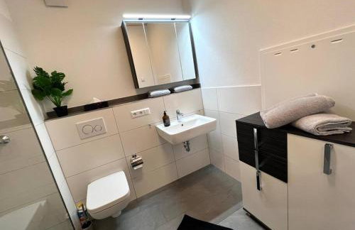 Studio Tiengen - zentraler Neubau - Barrierefrei im Erdgeschoss - Foto 13