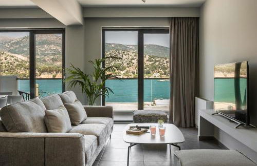 The Twelve Suites collection - Photo 2