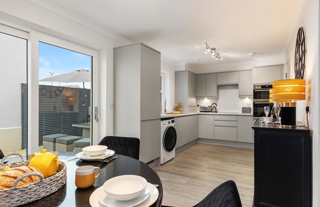 Cottage Mews - Seaside Cottage Parking Terrace - Foto 9