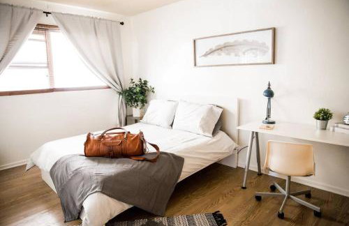 Seaside Bliss -Downtown! Beach! ConvCenter! Bikes! - Foto 33