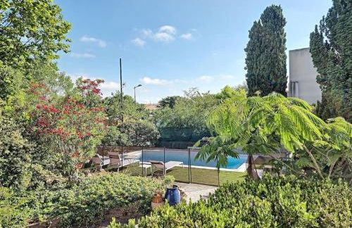 Grande villa entièrement rénovée avec piscine - Foto 8