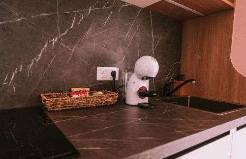 La Siesta - Studio neuf climatisé - Parking - Foto 7