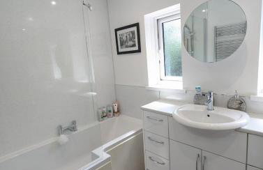 3 bed home with parking - Foto 4