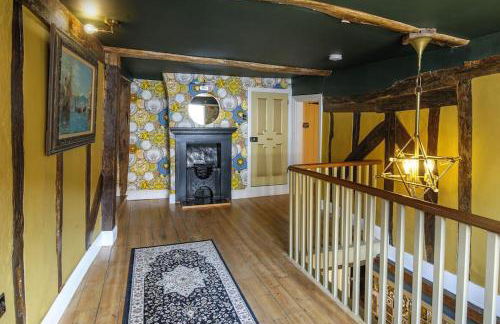 The Famous Harry Potter House, Hot Tub, Cinema Room, Sky TV - Foto 4