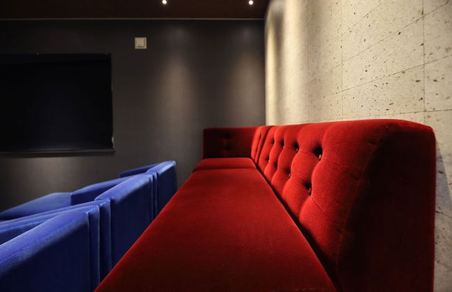 The Beehive Otaru - Photo 35