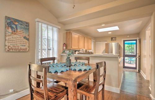 Creekside Home with Patio, Walk to Manitou Incline! - Foto 10