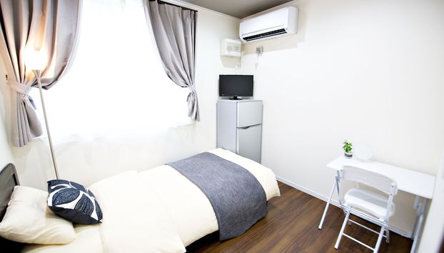 Zeus Ikegami - Foto 3, Habitación