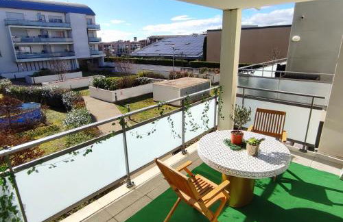 ESCAL'HOME , appart design au pied de l'aéroport,parkings - Foto 9