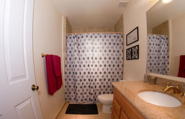 Large Pool With Jacuzzi, Near the Disney Attractions!! - Foto 22