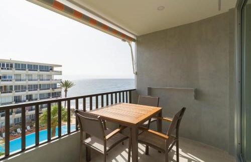 RENOVADO APARTAMENTO 1º LINEA DE MAR - Foto 3