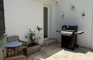 Luxury Villa with Panorama View and Heated Pool - Photo 41