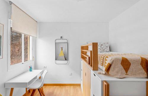 Frontline Beach Apt with Terrace - Foto 46