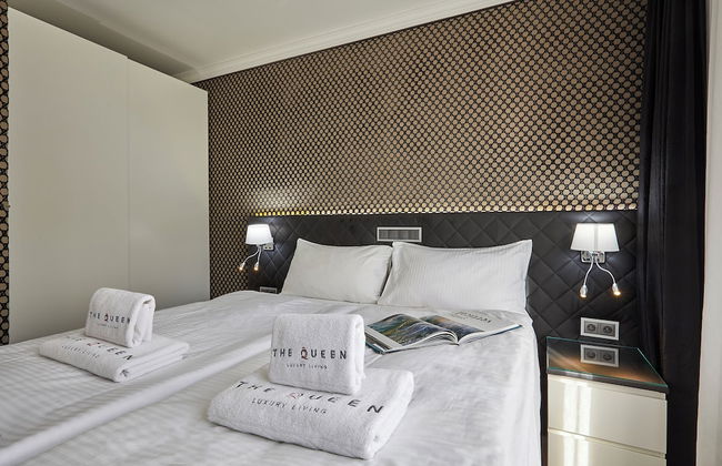 The Queen Luxury Apartments - Villa Medici - Photo 34