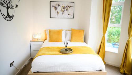 Autumn Breeze - 2BR - Sofa Bed - WiFi - Parking - Central - Didsbury - Foto 2