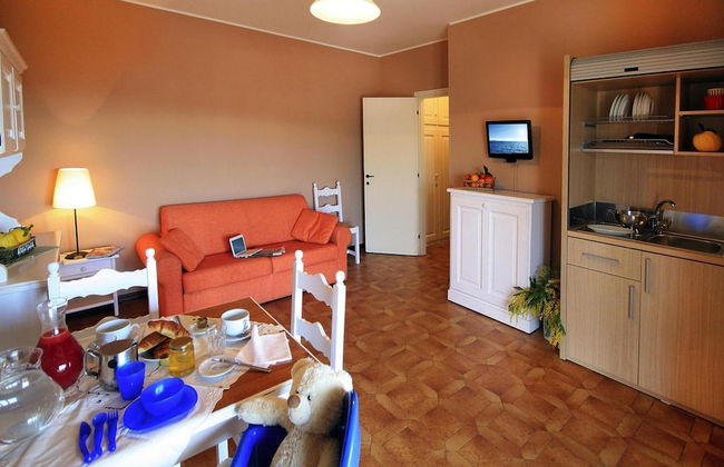 Apartment in San Bartolomeo Al Mare - Photo 14