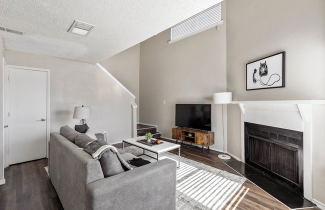 Landing Grand Prairie - Photo 28