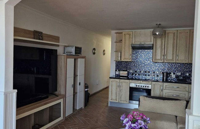 2 bed Apartment That Steps out on to the Pool - Foto 17