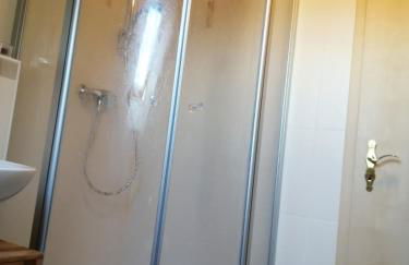 tolles Dach-Apartment mit Balkon und Klimaanlage - Foto 14