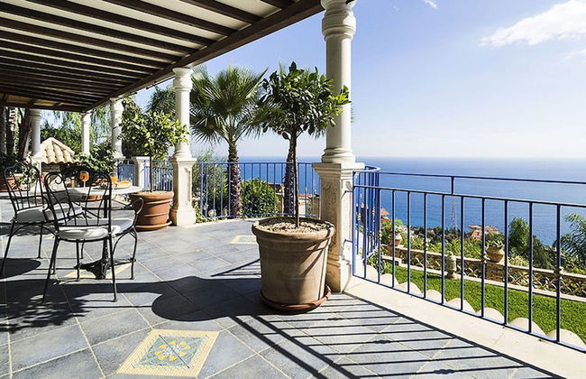 Exclusive Villa With Panoramic Swimming Pool and Hot Tub, Near the Sea - Foto 30