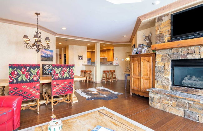 Centrum 302 by Avantstay Gorgeous Condo w/ Great Views & Steps Away From Ski Runs! - Foto 9