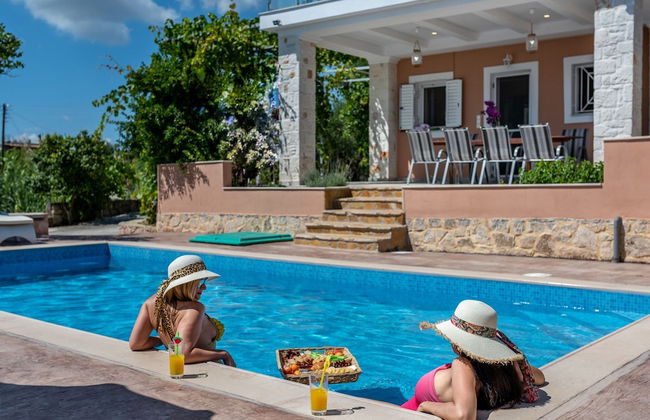 Villa in Zakynthos With Private Pool & Views - Foto 14