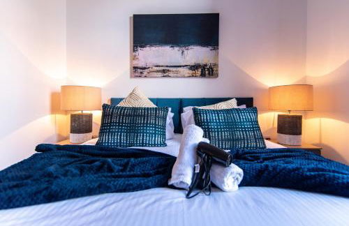 Victoria Apartments Stylish 3BR in Hartlepool - Photo 26