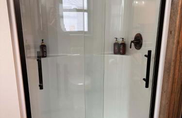 Sunset Serenity 5 Bedroom, Private Lake, Hot Tub - Foto 8