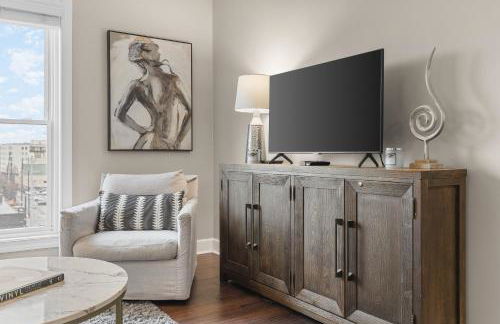 On Famous Music Row - Pool, Parking, Walk to Bars - Foto 15