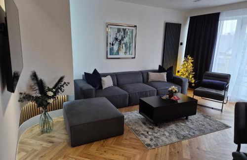 Newly Renovated Flat with Parking space - Foto 22