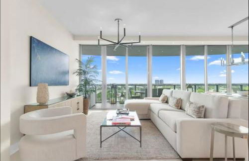 2BR 2BA Luxury Condo Beachfront at Wellness Resort Amrit - Foto 1