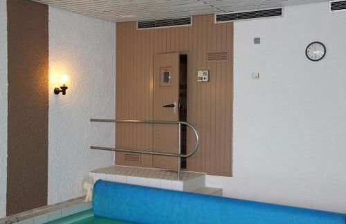 Villa Relax - Ferienwohnungen & Hallenbad & Relaxgarten - Foto 14