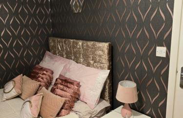 Desborough home for short term rent - Photo 5