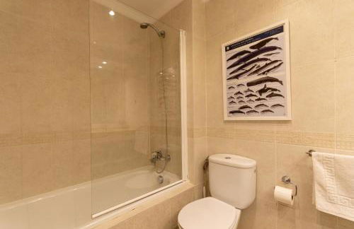 Apartment, front line beach, in Las Arenas, Bahía de Marbella - Photo 8