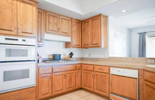 Spacious 3BR Villa w Mountain Views, 2 Patios & Private Garage Near Scottsdale - Foto 9