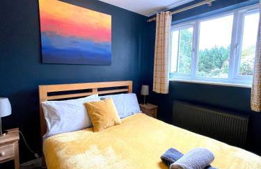 Large 5 bed detached house near Stansted Airport with Parking for 2 vehicles! Stansted Stays - Foto 12