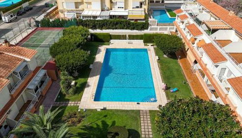 Apartamento PARADISE Solo Familias - Photo 2