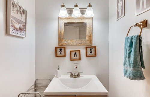 Lake and Mtn Views Vermont Couples Retreat! - Foto 20