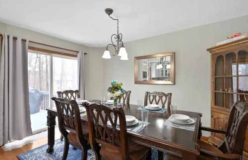 Poconos Peaceful Retreat - Families & Large Groups - Foto 10