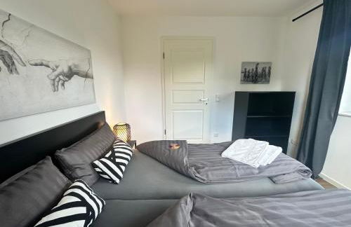 Wohnträume Große DHH aus 2024 - 160 m2- bis 7 Personen - 2 Bäder - sehr ruhig - nahe Zentrum - Foto 32