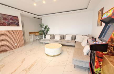 Nice Apartment with amazing view of Paris with private Parking - Foto 15