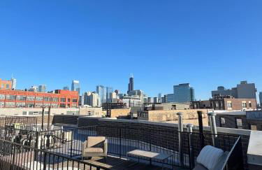 1 Garage Parking, Skyline Rooftop, PingPong, Balcony - Foto 2