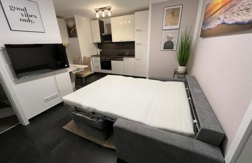 Beautiful apartment in Bürstadt - Photo 10