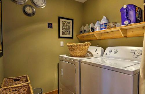 Solar-Powered Rocky Mountain Retreat for an Off-Grid Vacation in Colorado - Photo 24