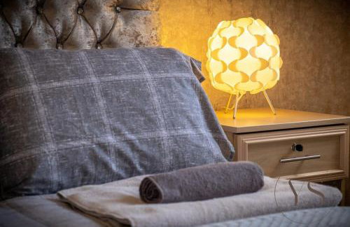 Modern 3BR Home in 9 Anson Rd Near Sandwell Hospital with Garden and Free Parking - Foto 48