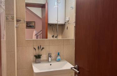 Stylish Stone House for Two - Foto 19